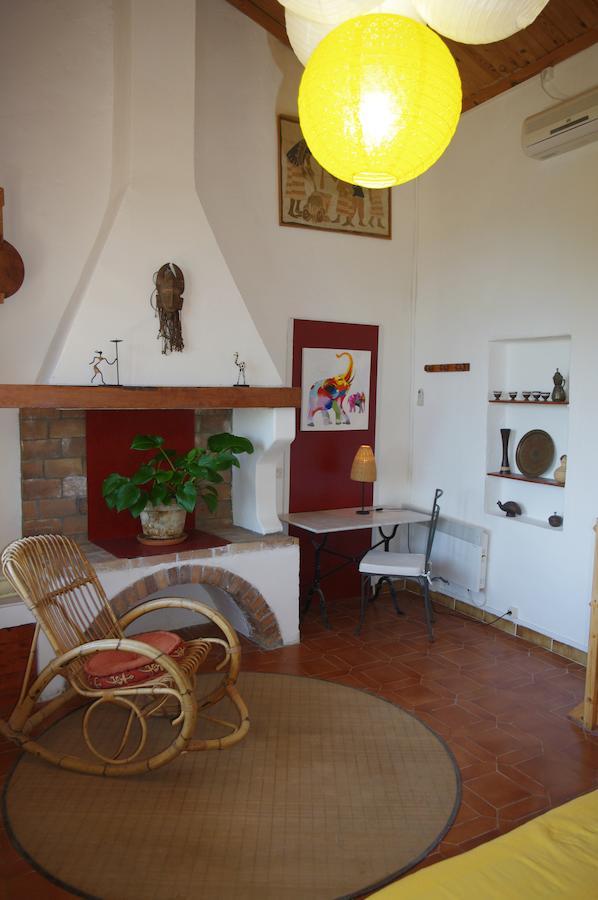 Chambres D'Hotes La Grange Au Negre Alba-la-Romaine Номер фото